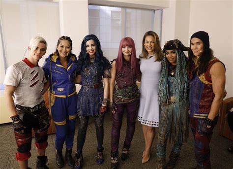 1963 best images about Disney channel descendants 2 on Pinterest | The ...