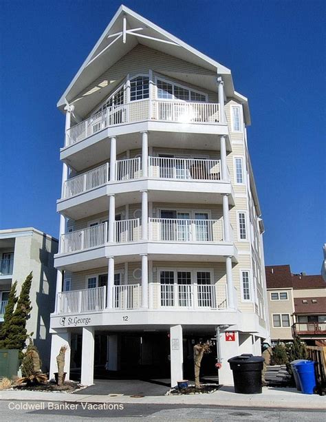 Ocean City, MD, House Rentals, Beach Rentals, Condos | Vacasa | Beautiful beach houses, Ocean ...