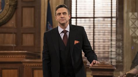 'SVU'-'Organized Crime' Crossover: Raúl Esparza Returns as Barba — to Defend Richard Wheatley!