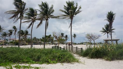 Sombrero Beach, Marathon – Florida Hikes