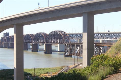 Southern Pacific Suisun Railroad Bridge | interlocking, railway bridge ...