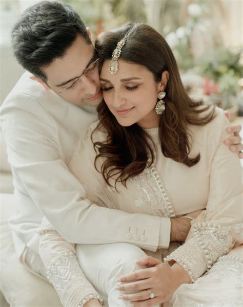 Finally! Parineeti Chopra, Raghav Chadha exchanged rings; SEE ...