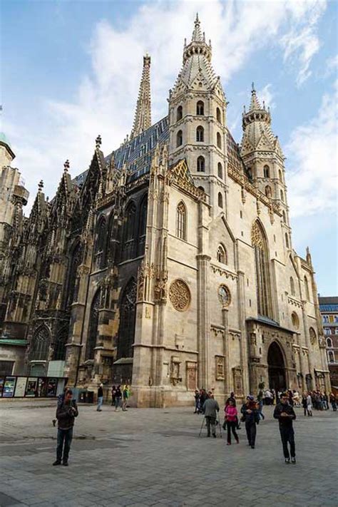 St Stephen's Cathedral Vienna - Pilgrim-info.com