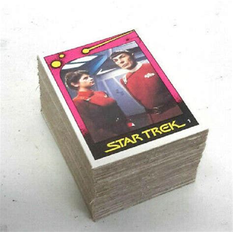 Star Trek Trading Cards: Coolest Collectibles for Trekkies to Own | Den ...