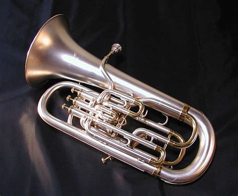 Difference Between Baritone and Euphonium | Compare the Difference Between Similar Terms