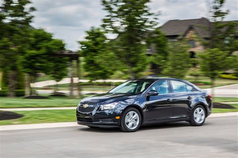 2014 Chevrolet Cruze Diesel: Baseball Journey - Automobile Magazine