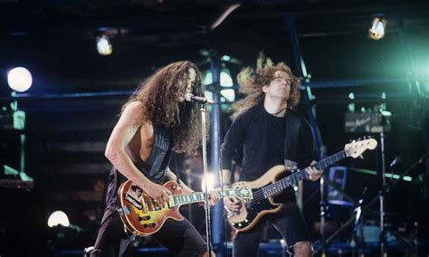 Best Soundgarden Live Performances: 15 Unforgettable Moments