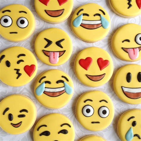 Diversión Emoji / galletas de emoticonos una docena Cookies Cool ...