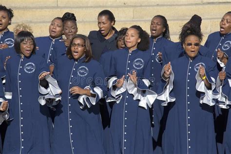 Refreshing Spring Church Of God Choir Sings Editorial Image - Image ...