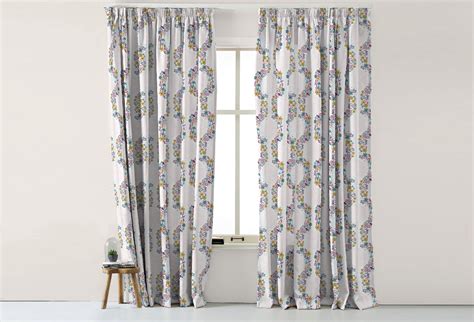 Custom-curtain