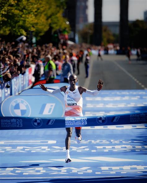 BERLIN MARATHON 2023: ASSEFA WORLD RECORD 2.11.53. KIPCHOGE FIFTH WIN ...