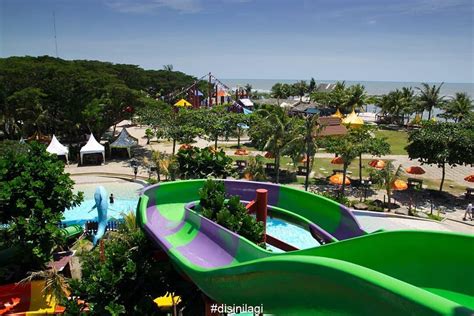 Pilihan Waterpark Dekat Laut, Berenang dengan Pemandangan Pantai, Serunya Jadi Berlipat-lipat