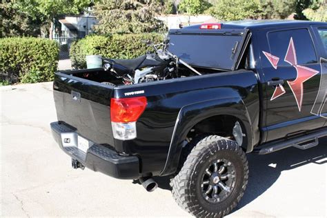 BAKFlip G2 Hard Folding Tonneau Cover (Open Box)