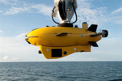 Boeing, Lockheed Martin Moving Forward with Navy XL Unmanned Underwater Vehicle Program