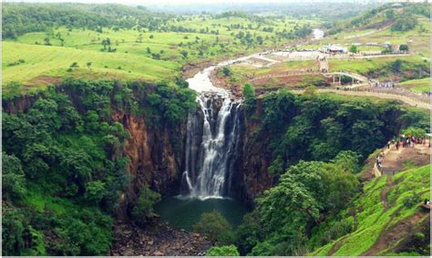 10 Waterfalls in Madhya Pradesh - Biggest Waterfalls in Madhya Pradesh