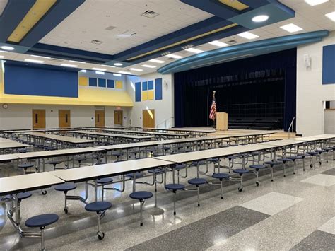 New Crestwood Elementary School opens ahead of schedule in Midlothian ...