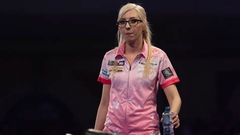 World Darts Championship: Fallon Sherrock suffers deciding-set defeat ...