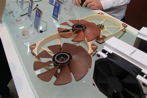 Noctua Shows Off New A-series 200 mm Fan | techPowerUp