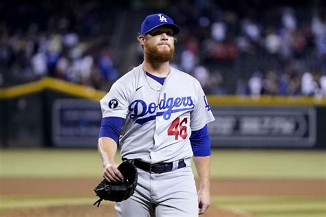 Craig Kimbrel blows save as Dodgers fall to D-backs in 10 innings - Los Angeles Times