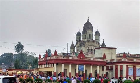 Dakshineswar Kali Temple - Timings, History, Darshan, Pooja, Online Book