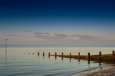 Southend Westcliff Bay, Essex, England :: British Beaches