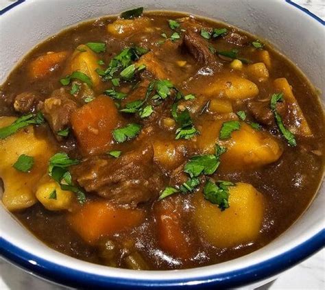 Lamb Stew (Irish Stew) - Dieter24