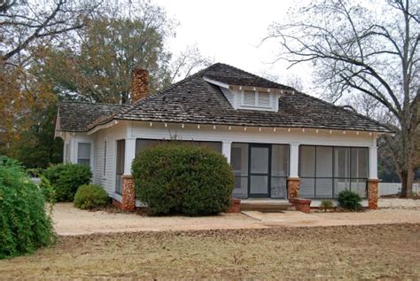 Jimmy Carter National Historic Compound: A Picture Tour of President ...