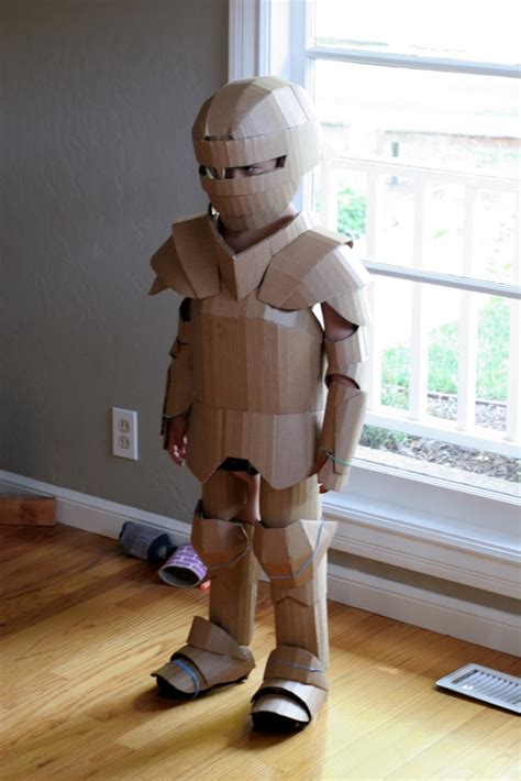 Fantastical Cardboard Costume DIY Turns Boxes into Knight's Armor