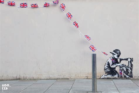 The Latest Banksy Stencil in London | Senses Lost