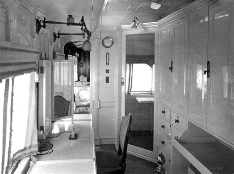 The Royal Train - Interior and Bedroom (Duchess) | [ID-10014… | HiltonT ...