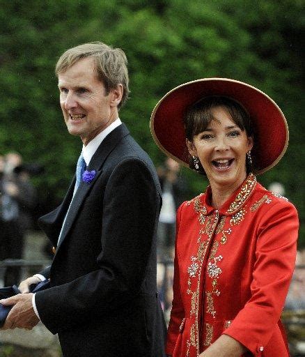 Duke and Duchess of Northumberland celebrate birth of their first ...