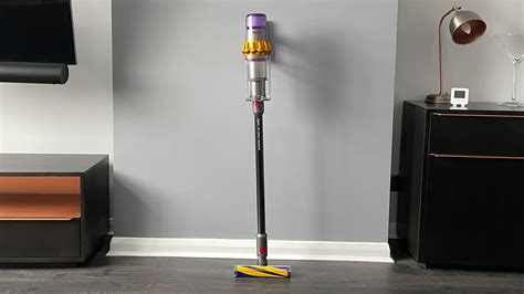 Dyson V15 Detect Absolute review - TECHTELEGRAPH