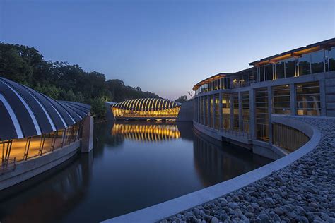 Special Visit to Crystal Bridges Museum of American Art - American Federation of Arts