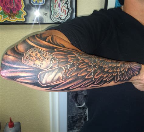 Pin auf Angel Wing Tattoos