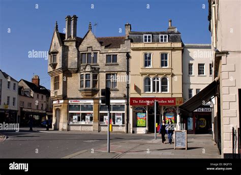 Cirencester town centre hi-res stock photography and images - Alamy