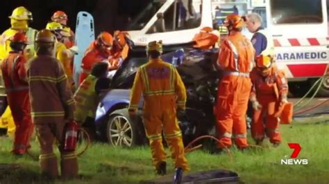 Cameras to catch Melbourne drivers using mobile phones are coming | 7NEWS