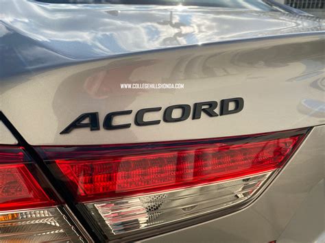 2018-2022 Honda Accord Gloss Black H-Mark & Accord Emblems - 08F20-TVA-100