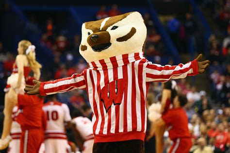 Wisconsin Basketball: 2018-19 season preview for the Badgers - Page 4