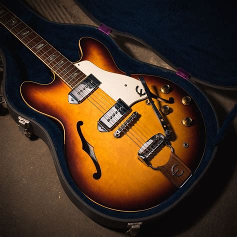 Sheeeeesh! This 1967 Epiphone Casino is sweeter than a summer evening and sounds incredible ...