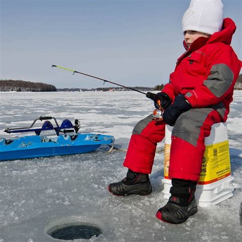 √ Recreational Fishing Ontario