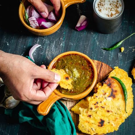 Makki di Roti Sarson da Saag - Cooking With Sapana