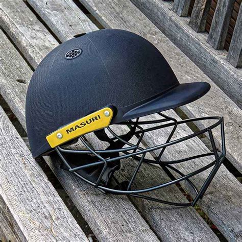 Cricket Helmets: Components, Specifications & How it's Made