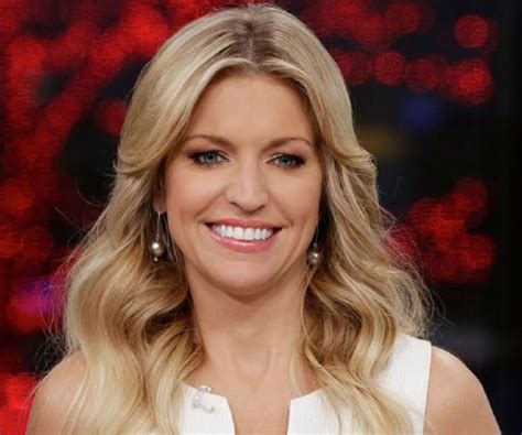 Ainsley Earhardt Biography - Facts, Childhood, Family Life & Achievements