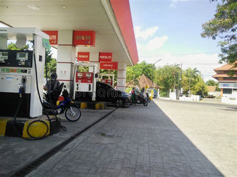 Mataram, Indonesia - September 07, 2021: Pertamina Gas Station in Mataram City, Indonesia ...