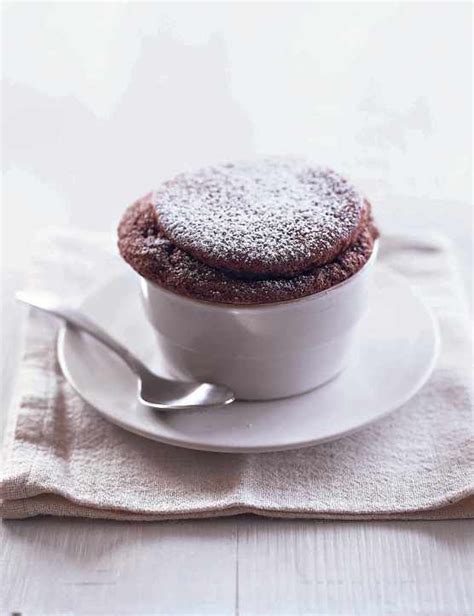 Chocolate soufflé | Recipe | Chocolate souffle, Hot chocolate sauce ...