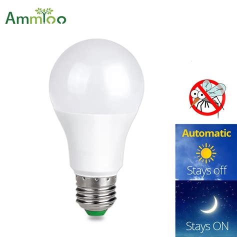 Dusk to Dawn Light Bulbs 10W 15W 85 265V Smart Sensor Light Bulb Auto On/Off Indoor/Outdoor ...