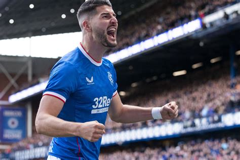 Report: Rangers 4 - 0 St Mirren | Rangers Football Club