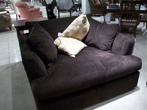 great chair for cuddling | Big comfy chair, Chaise lounge indoor, Comfy couch