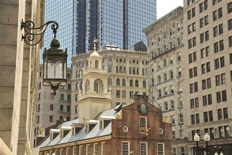 Downtown Boston: What to See and Where to Eat, Drink & Stay