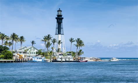 BOAT TOUR to THE HILLSBORO LIGHTHOUSE